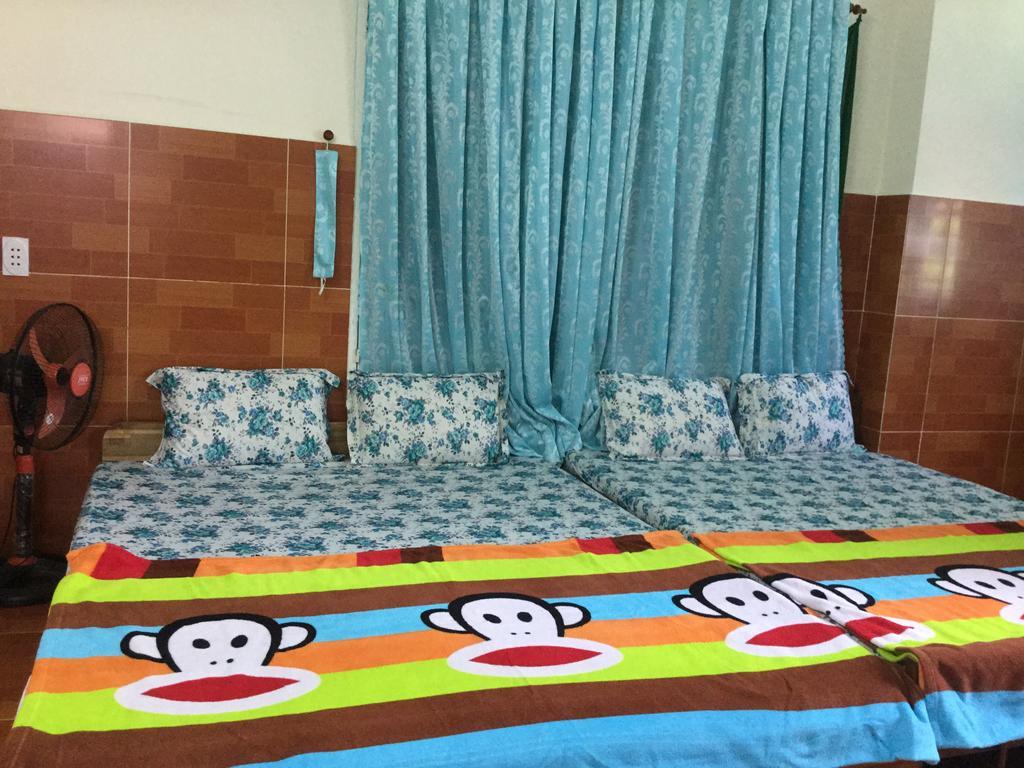Nhu Y Guesthouse Phan Rang Bagian luar foto
