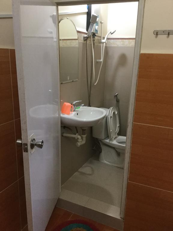 Nhu Y Guesthouse Phan Rang Bagian luar foto
